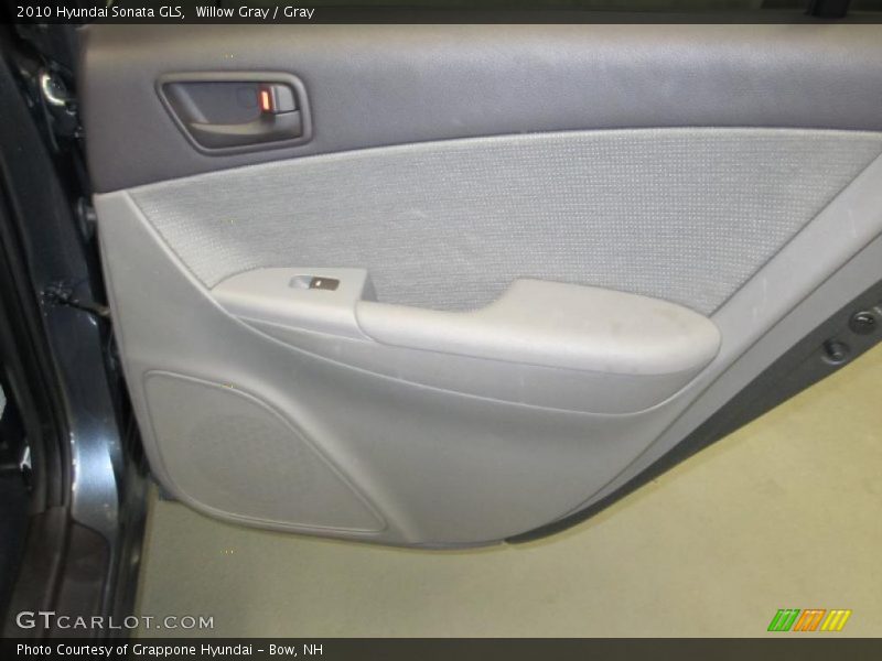 Willow Gray / Gray 2010 Hyundai Sonata GLS