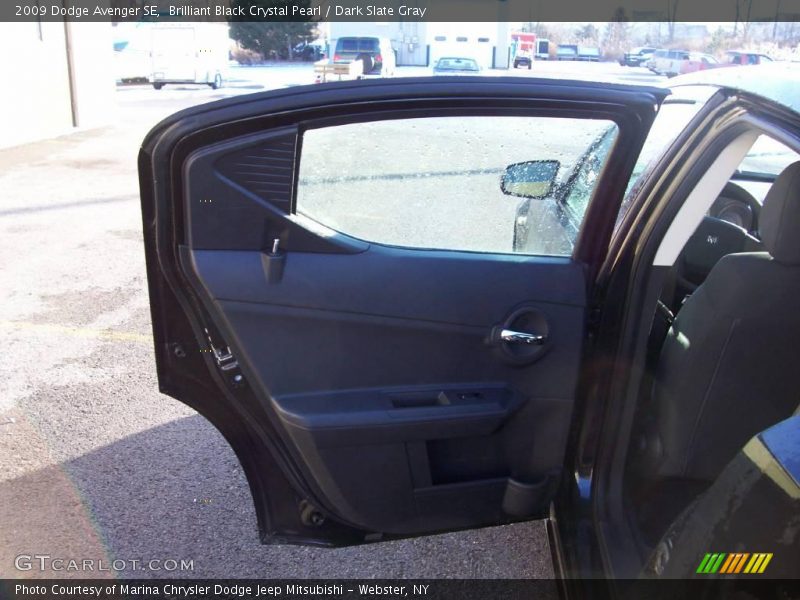 Brilliant Black Crystal Pearl / Dark Slate Gray 2009 Dodge Avenger SE