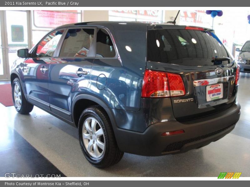Pacific Blue / Gray 2011 Kia Sorento LX