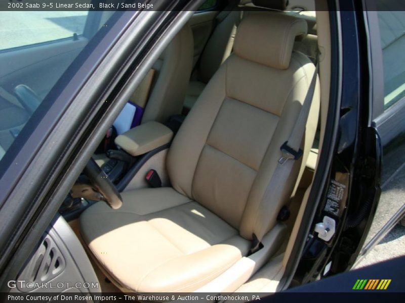 Black / Sand Beige 2002 Saab 9-5 Linear Sedan