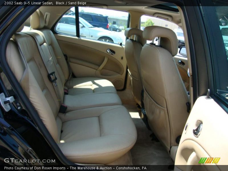 Black / Sand Beige 2002 Saab 9-5 Linear Sedan