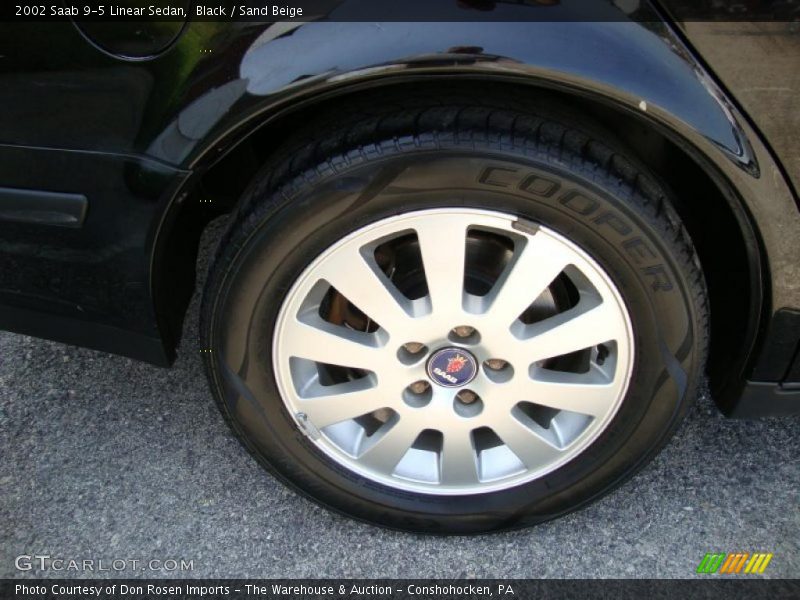 Black / Sand Beige 2002 Saab 9-5 Linear Sedan