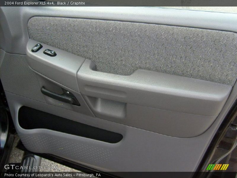 Black / Graphite 2004 Ford Explorer XLS 4x4