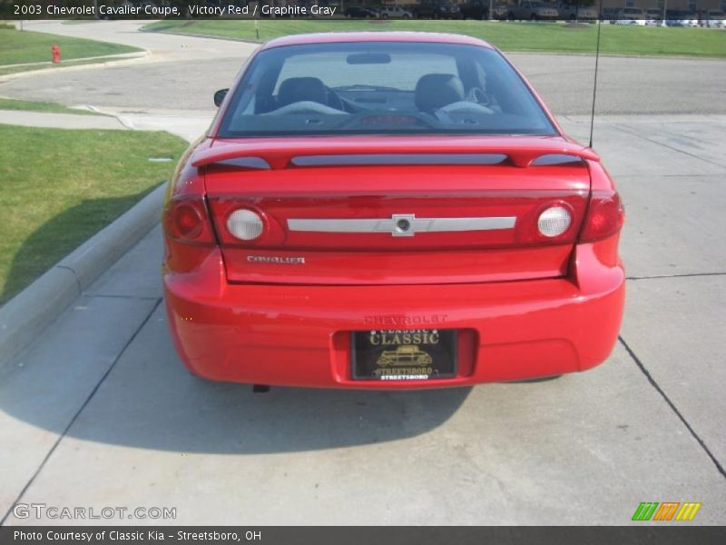 Victory Red / Graphite Gray 2003 Chevrolet Cavalier Coupe