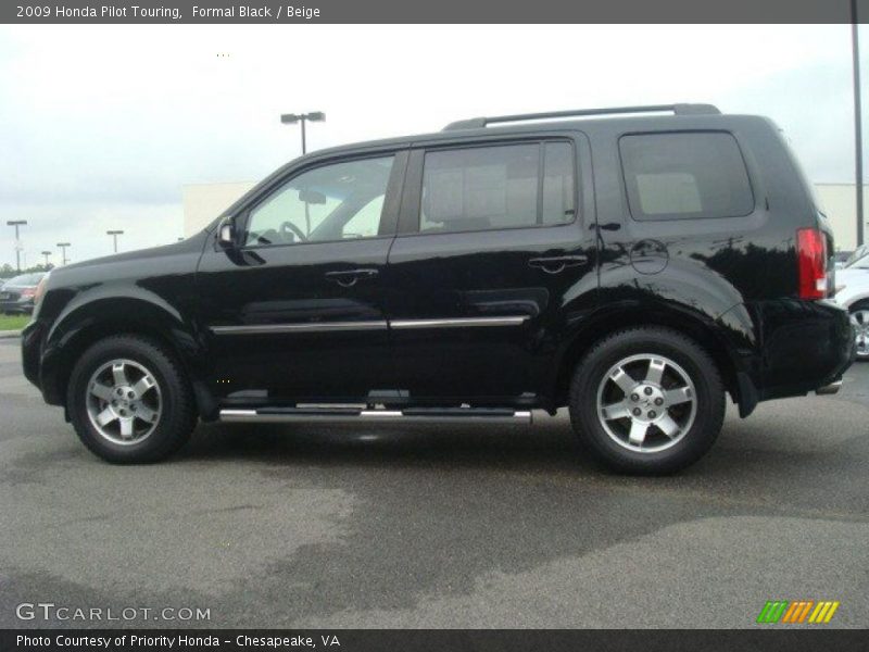Formal Black / Beige 2009 Honda Pilot Touring