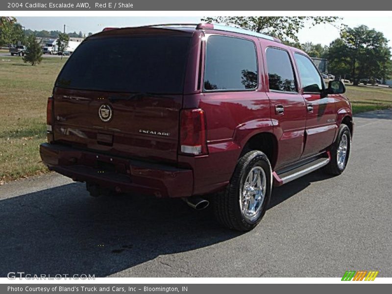 Red E / Shale 2004 Cadillac Escalade AWD