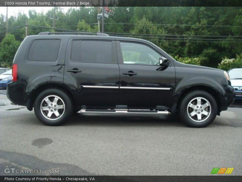 Formal Black / Beige 2009 Honda Pilot Touring