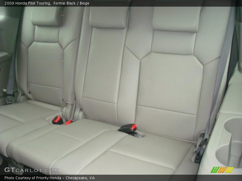 Formal Black / Beige 2009 Honda Pilot Touring