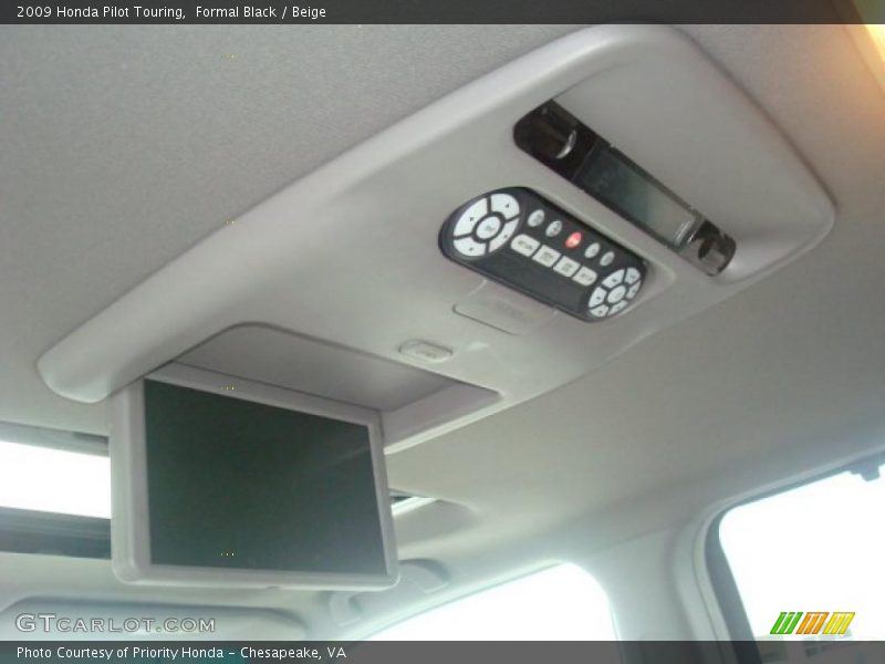 Formal Black / Beige 2009 Honda Pilot Touring