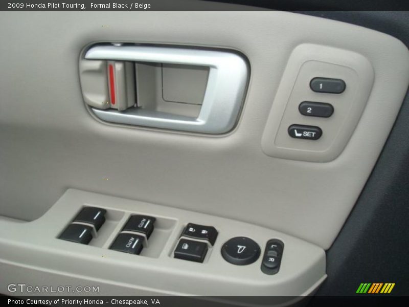 Formal Black / Beige 2009 Honda Pilot Touring