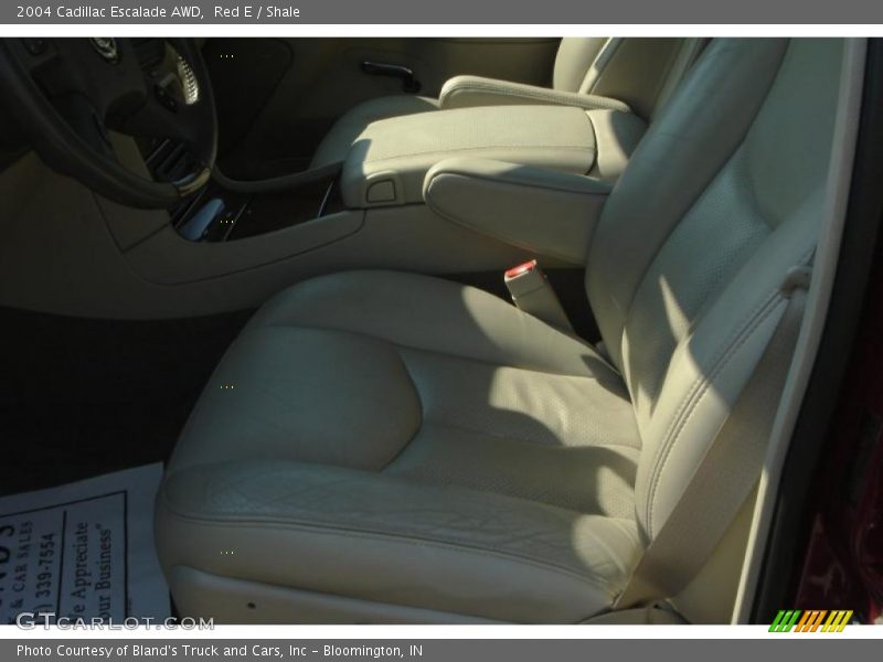 Red E / Shale 2004 Cadillac Escalade AWD