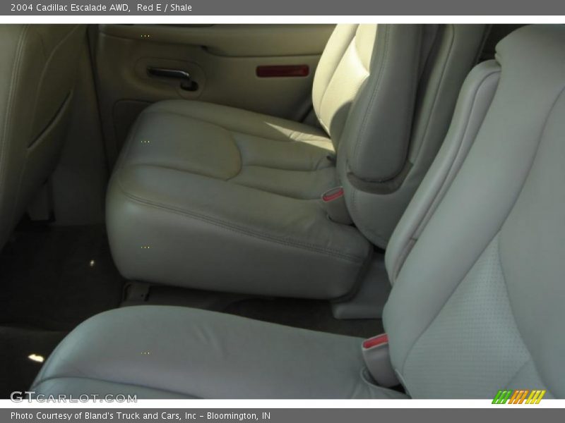 Red E / Shale 2004 Cadillac Escalade AWD