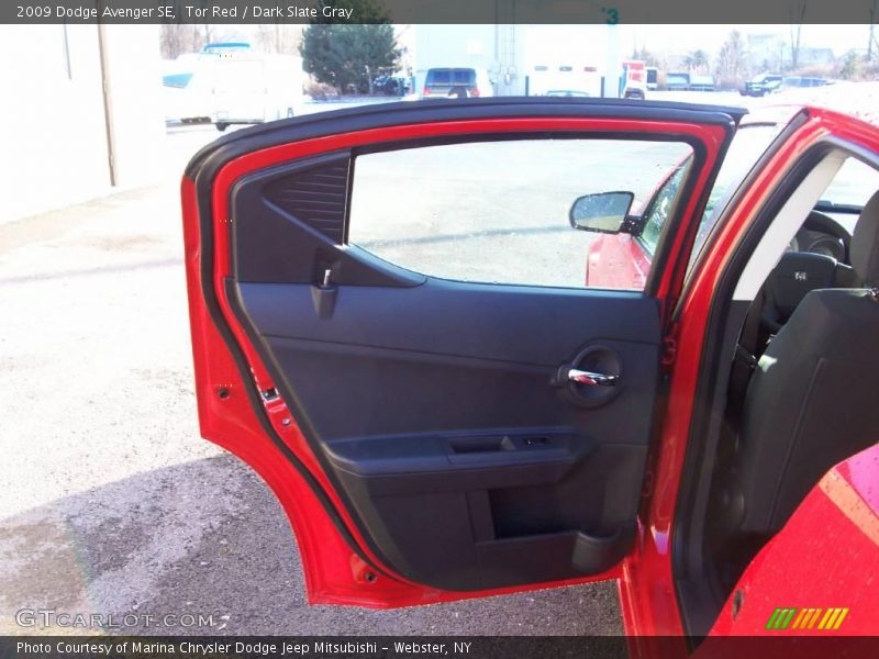 Tor Red / Dark Slate Gray 2009 Dodge Avenger SE