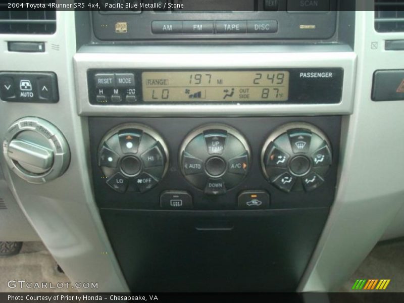 Pacific Blue Metallic / Stone 2004 Toyota 4Runner SR5 4x4