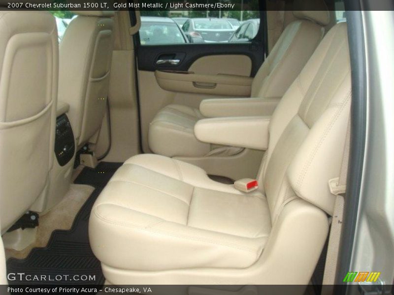 Gold Mist Metallic / Light Cashmere/Ebony 2007 Chevrolet Suburban 1500 LT