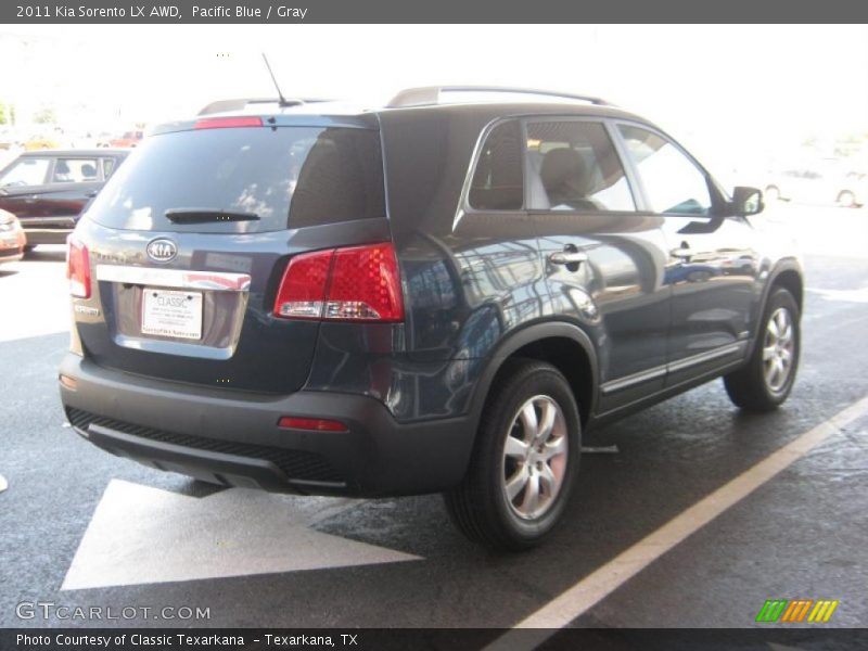 Pacific Blue / Gray 2011 Kia Sorento LX AWD