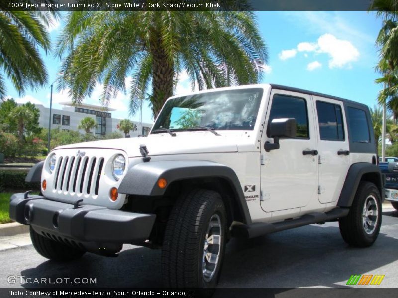 Stone White / Dark Khaki/Medium Khaki 2009 Jeep Wrangler Unlimited X