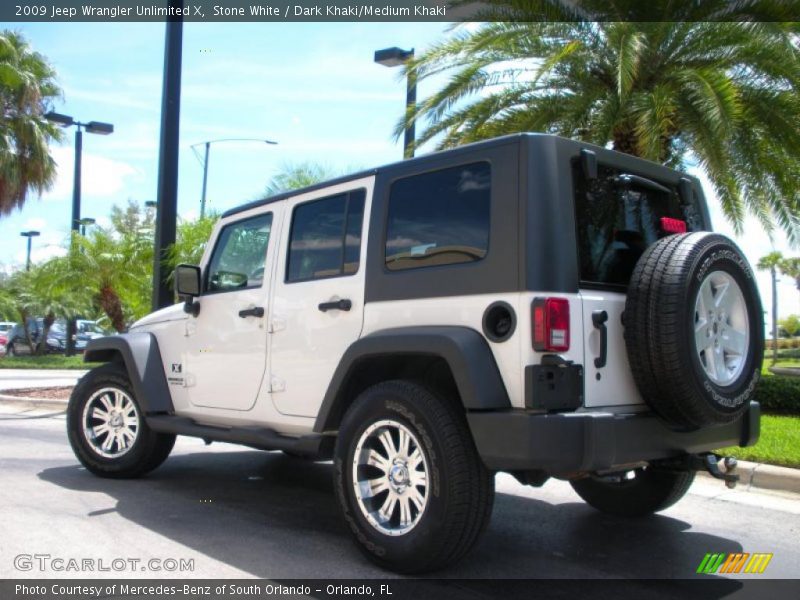 Stone White / Dark Khaki/Medium Khaki 2009 Jeep Wrangler Unlimited X