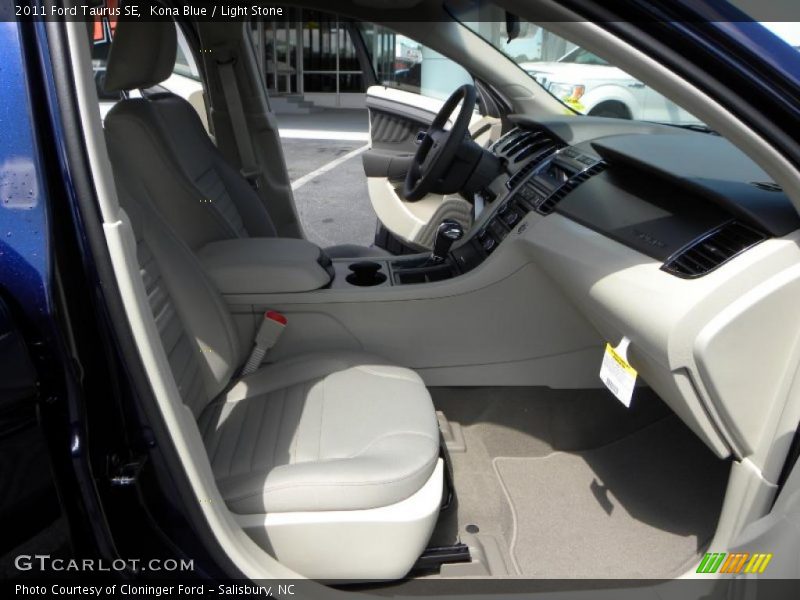 Kona Blue / Light Stone 2011 Ford Taurus SE
