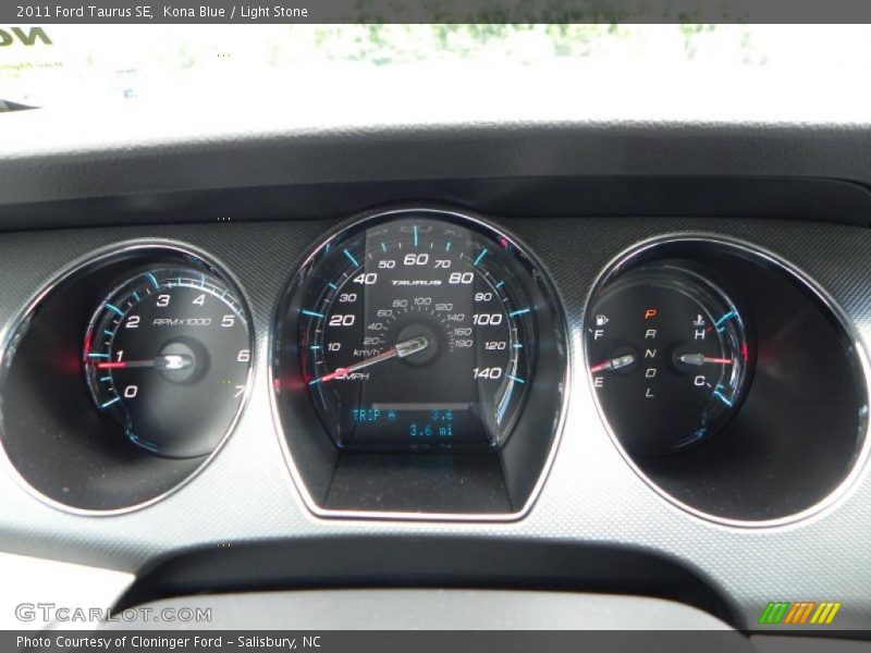 Kona Blue / Light Stone 2011 Ford Taurus SE