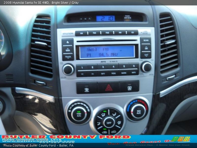 Bright Silver / Gray 2008 Hyundai Santa Fe SE 4WD