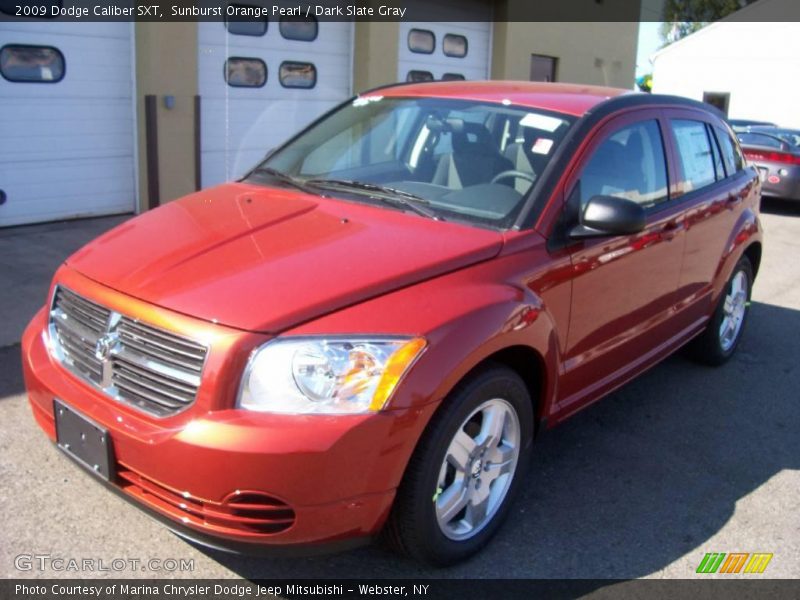 Sunburst Orange Pearl / Dark Slate Gray 2009 Dodge Caliber SXT