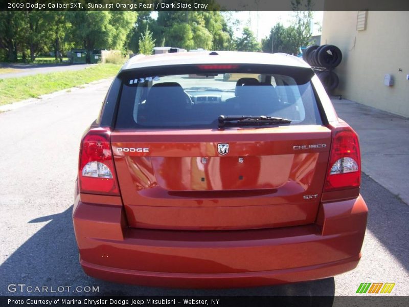 Sunburst Orange Pearl / Dark Slate Gray 2009 Dodge Caliber SXT