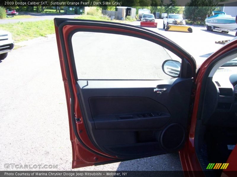 Sunburst Orange Pearl / Dark Slate Gray 2009 Dodge Caliber SXT