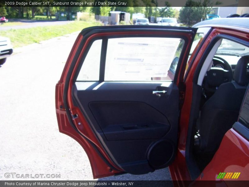 Sunburst Orange Pearl / Dark Slate Gray 2009 Dodge Caliber SXT