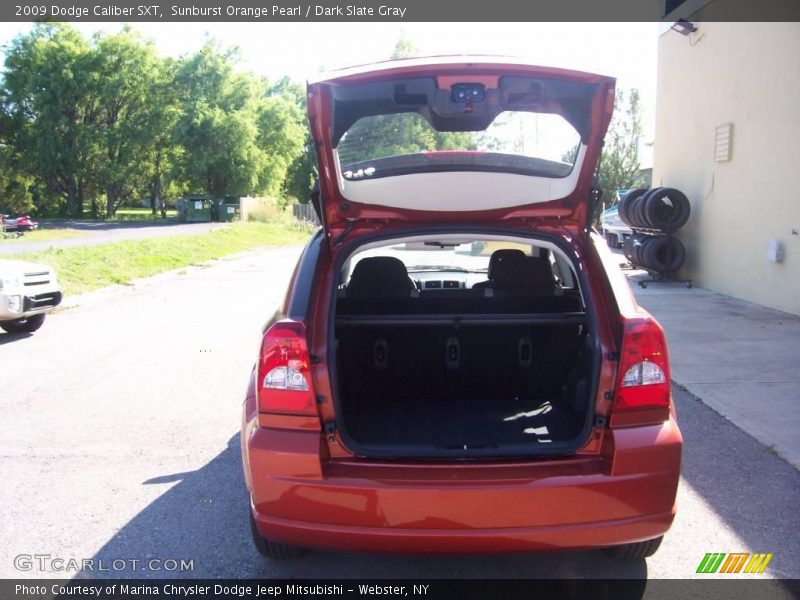Sunburst Orange Pearl / Dark Slate Gray 2009 Dodge Caliber SXT