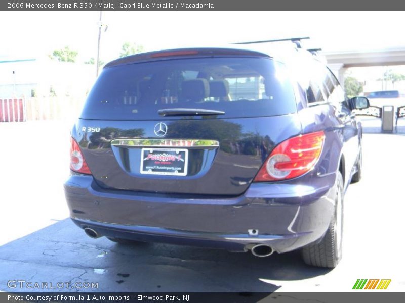 Capri Blue Metallic / Macadamia 2006 Mercedes-Benz R 350 4Matic