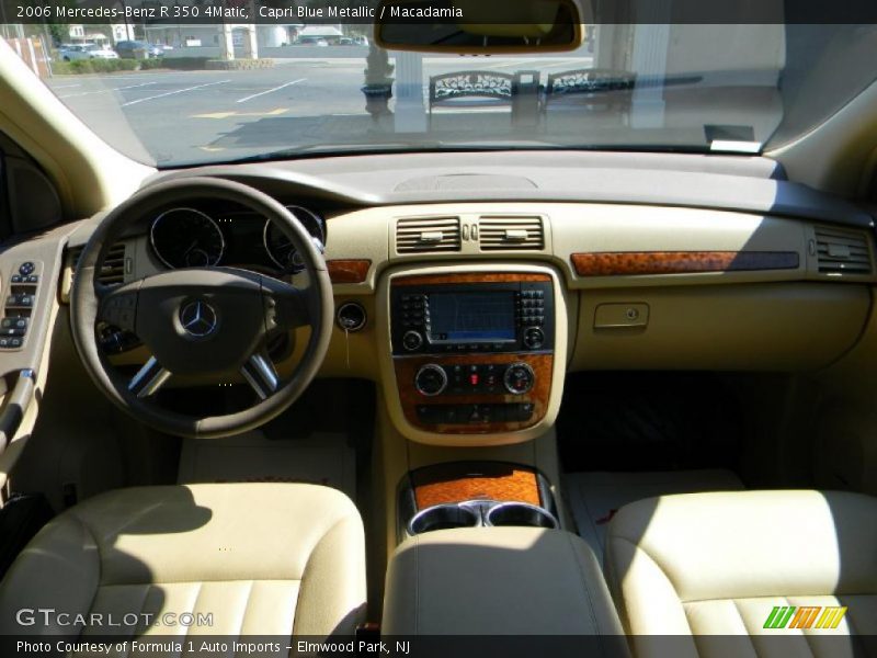Capri Blue Metallic / Macadamia 2006 Mercedes-Benz R 350 4Matic