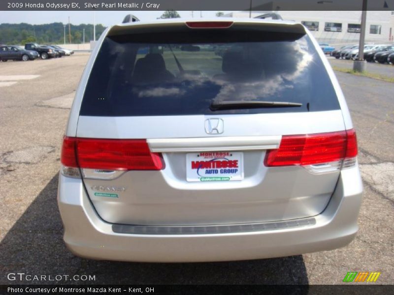 Silver Pearl Metallic / Gray 2009 Honda Odyssey EX