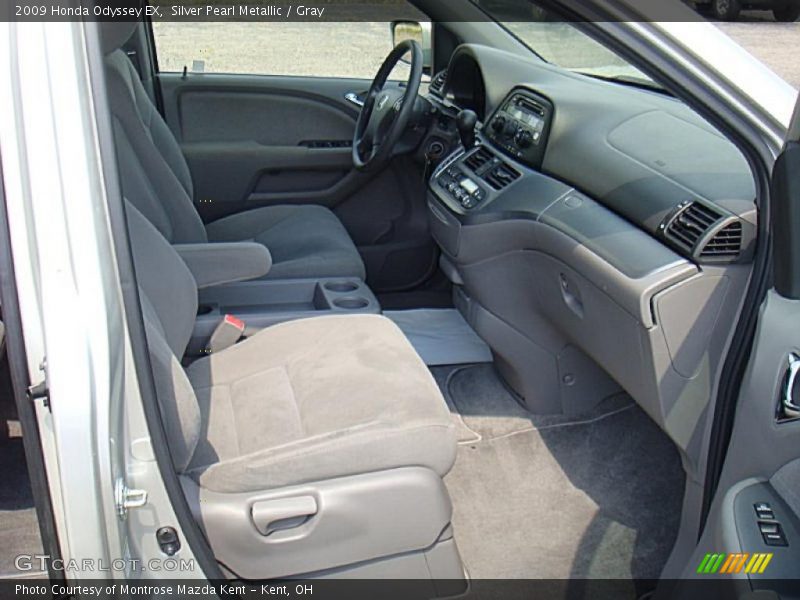 Silver Pearl Metallic / Gray 2009 Honda Odyssey EX
