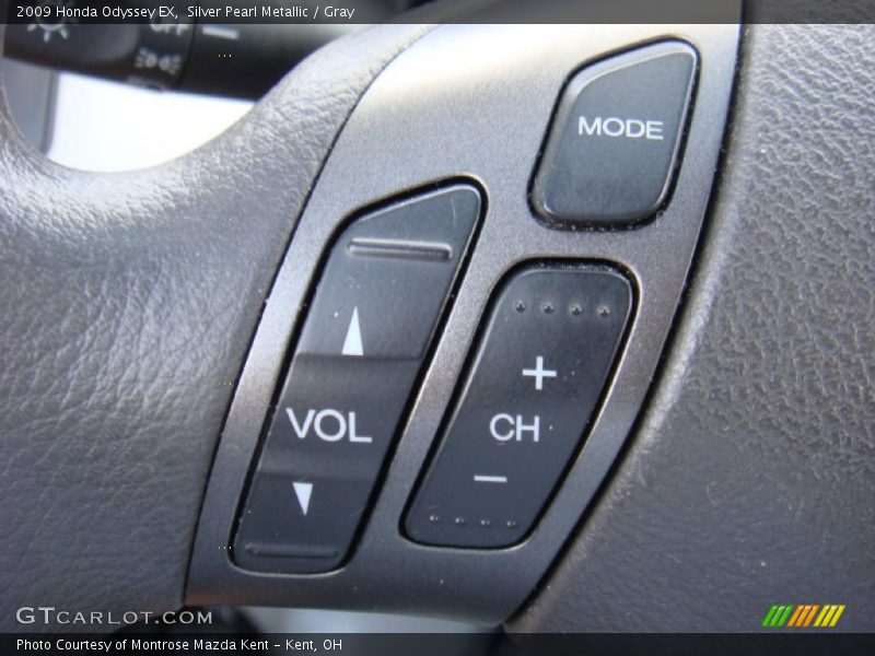 Silver Pearl Metallic / Gray 2009 Honda Odyssey EX