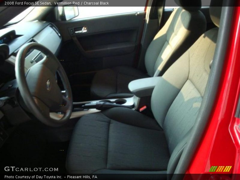 Vermillion Red / Charcoal Black 2008 Ford Focus SE Sedan
