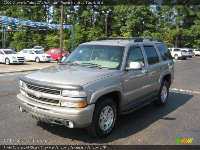Light Pewter Metallic / Tan/Neutral 2002 Chevrolet Tahoe Z71 4x4