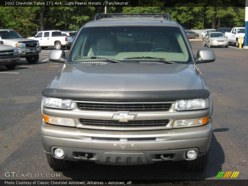 Light Pewter Metallic / Tan/Neutral 2002 Chevrolet Tahoe Z71 4x4
