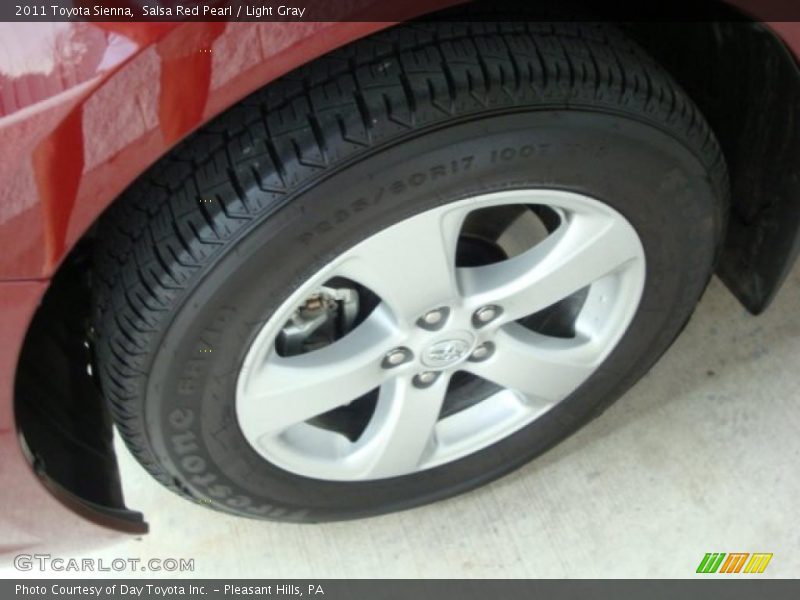 Salsa Red Pearl / Light Gray 2011 Toyota Sienna