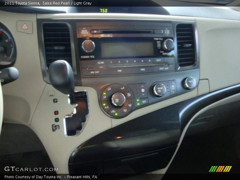 Salsa Red Pearl / Light Gray 2011 Toyota Sienna