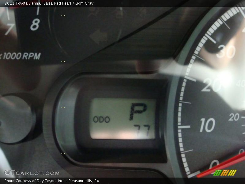 Salsa Red Pearl / Light Gray 2011 Toyota Sienna