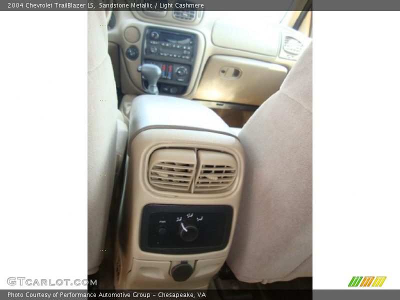 Sandstone Metallic / Light Cashmere 2004 Chevrolet TrailBlazer LS