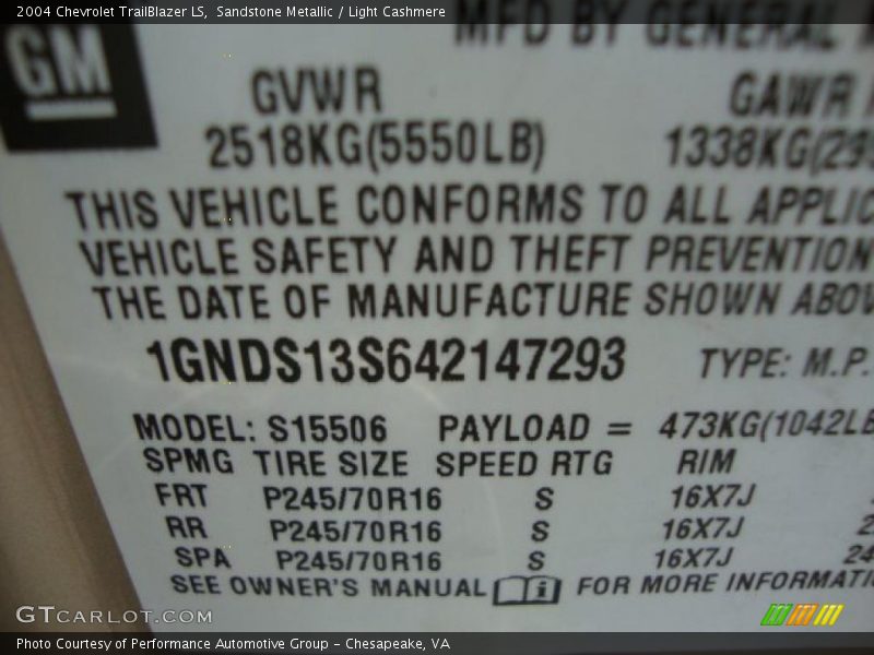 Sandstone Metallic / Light Cashmere 2004 Chevrolet TrailBlazer LS