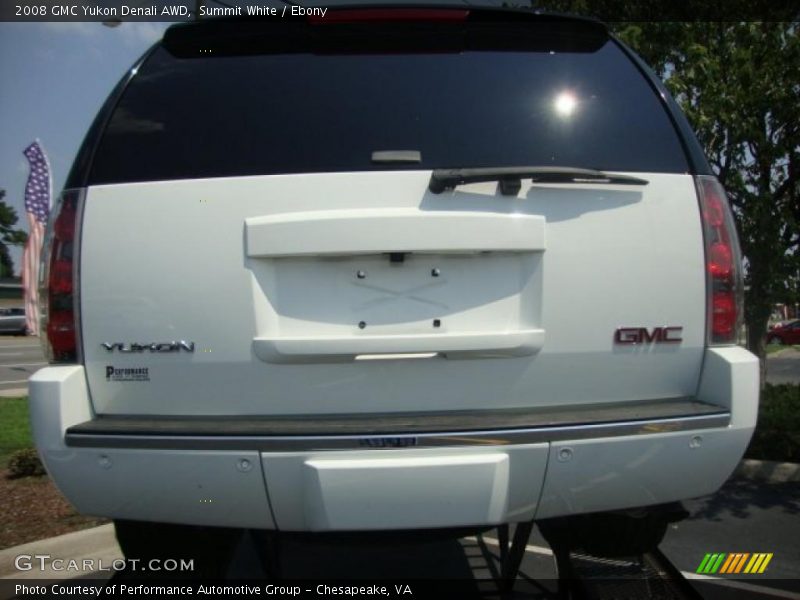 Summit White / Ebony 2008 GMC Yukon Denali AWD