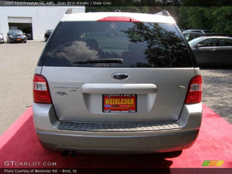 Silver Birch Metallic / Shale Grey 2007 Ford Freestyle SEL AWD