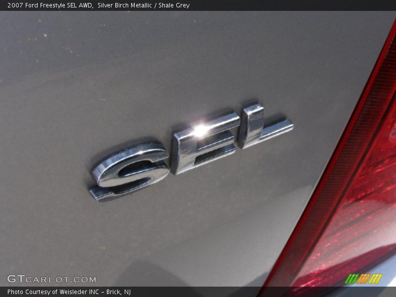 Silver Birch Metallic / Shale Grey 2007 Ford Freestyle SEL AWD