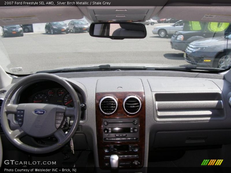Silver Birch Metallic / Shale Grey 2007 Ford Freestyle SEL AWD