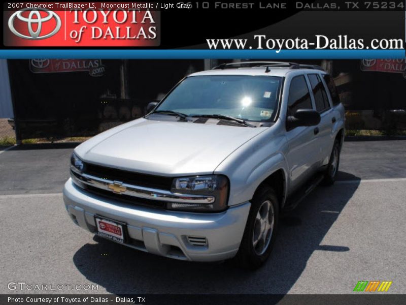 Moondust Metallic / Light Gray 2007 Chevrolet TrailBlazer LS