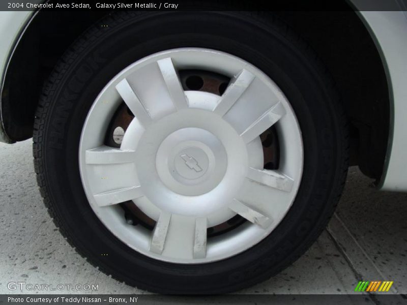 Galaxy Silver Metallic / Gray 2004 Chevrolet Aveo Sedan