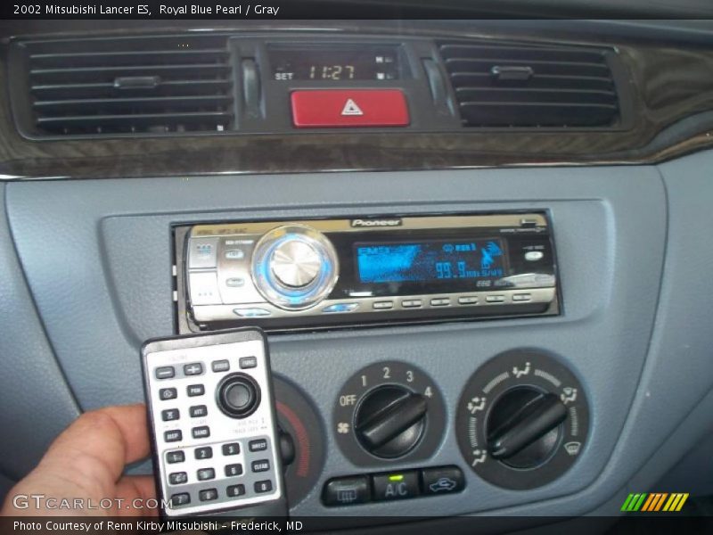 Royal Blue Pearl / Gray 2002 Mitsubishi Lancer ES